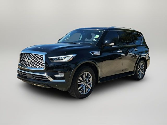 2022 INFINITI QX80 Luxe