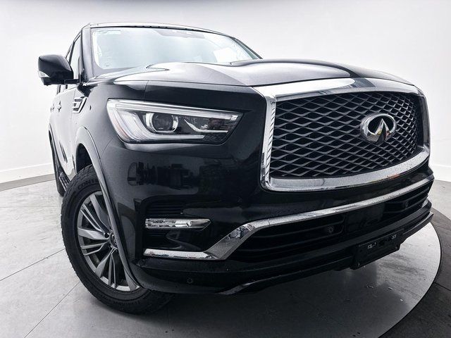 2022 INFINITI QX80 Luxe