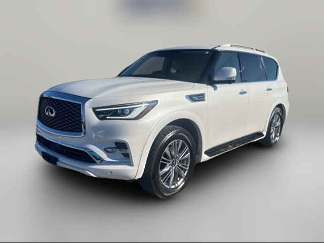 2022 INFINITI QX80 Luxe