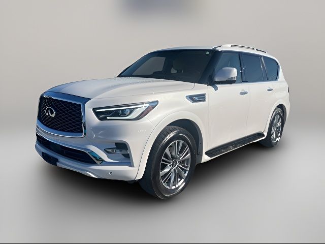 2022 INFINITI QX80 Luxe