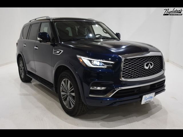 2022 INFINITI QX80 Luxe