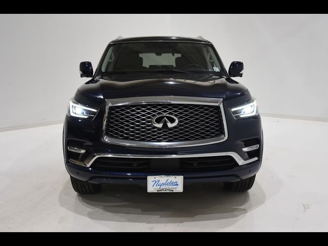 2022 INFINITI QX80 Luxe