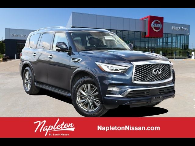 2022 INFINITI QX80 Luxe