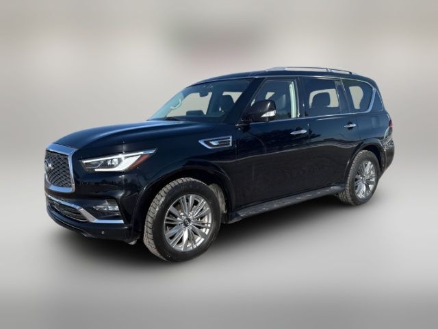 2022 INFINITI QX80 Luxe