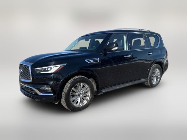 2022 INFINITI QX80 Luxe