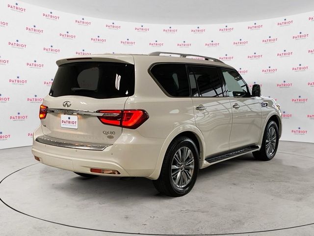 2022 INFINITI QX80 Luxe