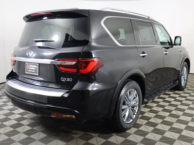 2022 INFINITI QX80 Luxe