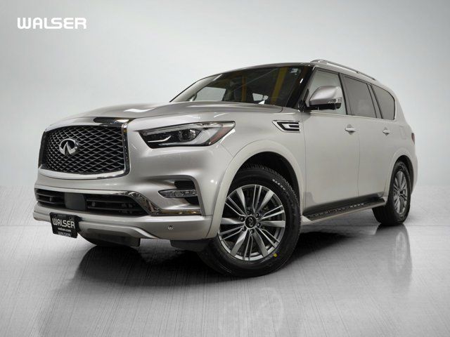 2022 INFINITI QX80 Luxe