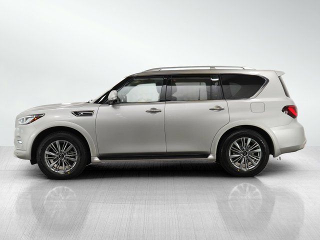 2022 INFINITI QX80 Luxe