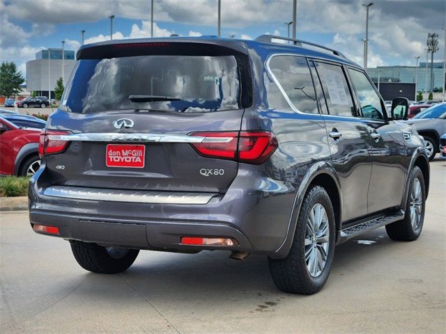 2022 INFINITI QX80 Luxe