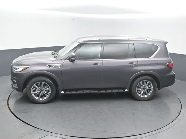 2022 INFINITI QX80 Luxe