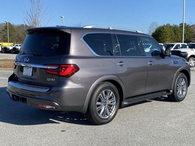 2022 INFINITI QX80 Luxe