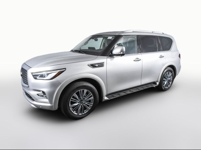 2022 INFINITI QX80 Luxe