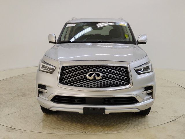 2022 INFINITI QX80 Luxe