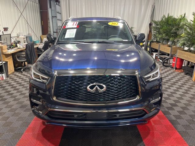 2022 INFINITI QX80 Luxe