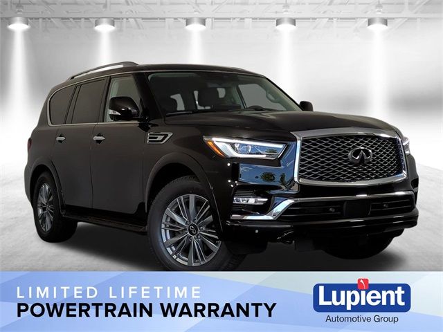 2022 INFINITI QX80 Luxe