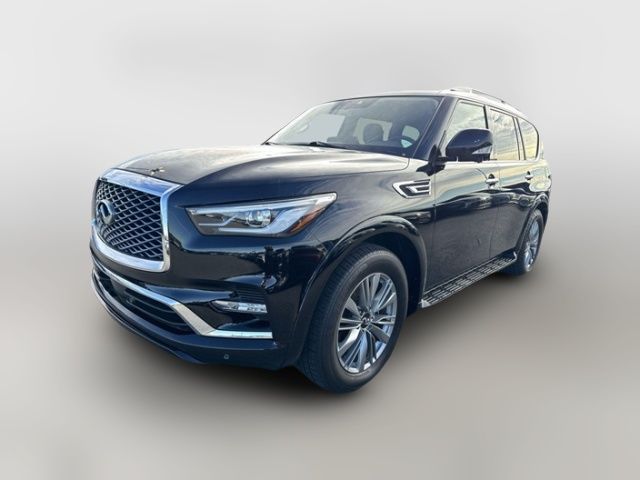 2022 INFINITI QX80 Luxe