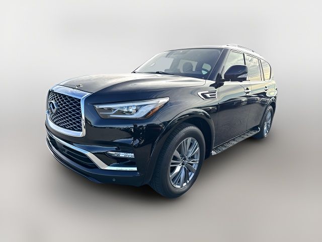 2022 INFINITI QX80 Luxe