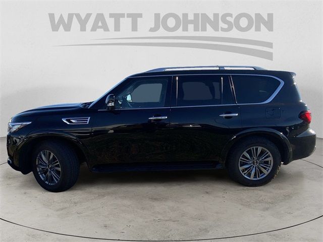 2022 INFINITI QX80 Luxe