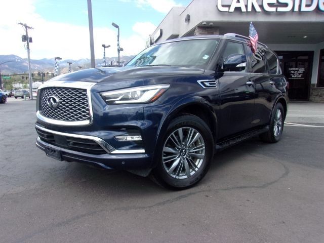 2022 INFINITI QX80 Luxe