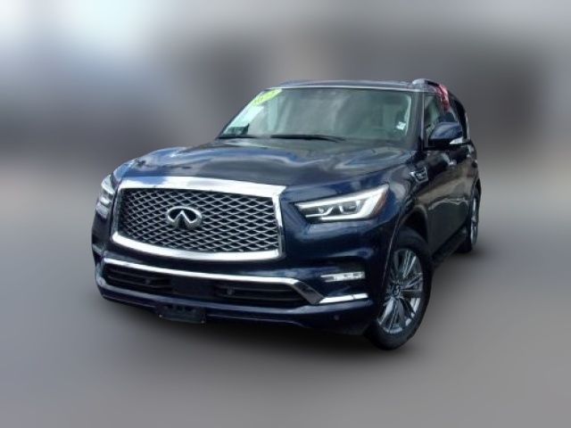 2022 INFINITI QX80 Luxe