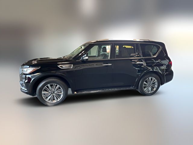 2022 INFINITI QX80 Luxe