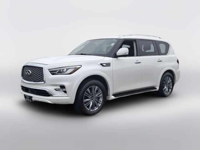 2022 INFINITI QX80 Luxe