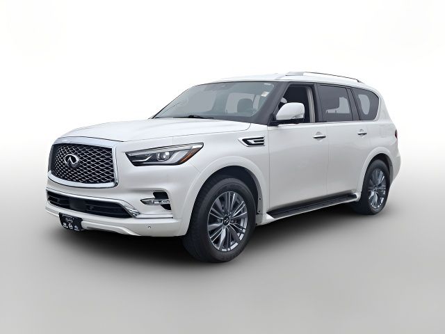 2022 INFINITI QX80 Luxe