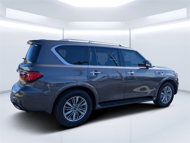 2022 INFINITI QX80 Luxe