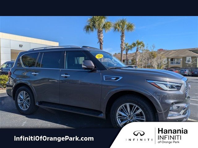 2022 INFINITI QX80 Luxe