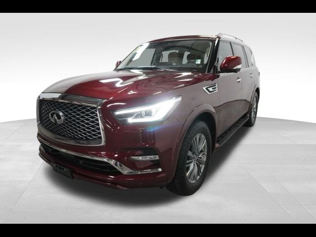 2022 INFINITI QX80 Luxe