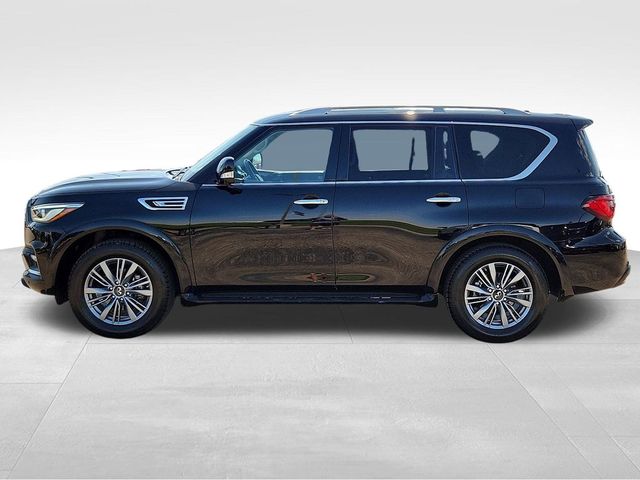 2022 INFINITI QX80 Luxe