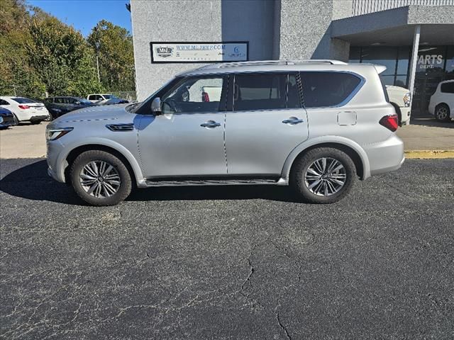 2022 INFINITI QX80 Luxe