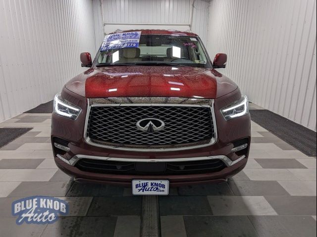 2022 INFINITI QX80 Luxe