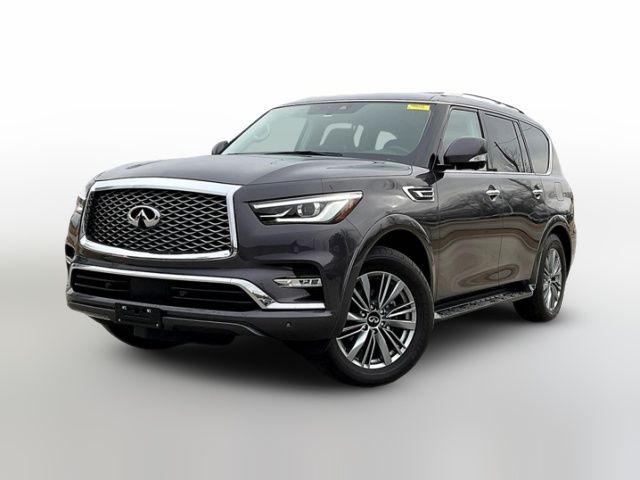 2022 INFINITI QX80 Luxe