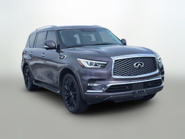 2022 INFINITI QX80 Luxe