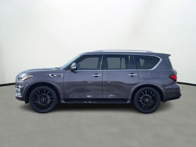 2022 INFINITI QX80 Luxe