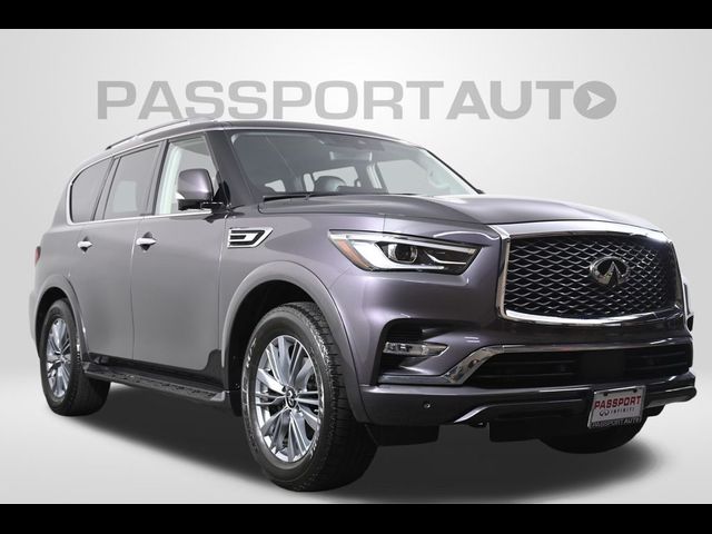 2022 INFINITI QX80 Luxe