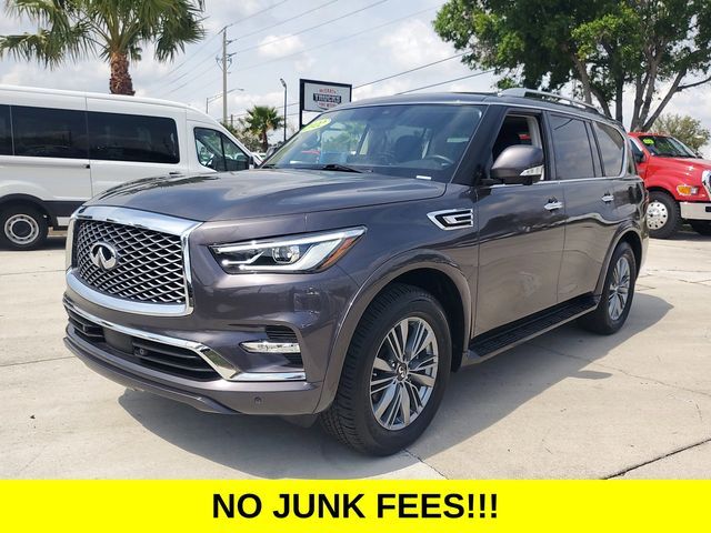 2022 INFINITI QX80 Luxe