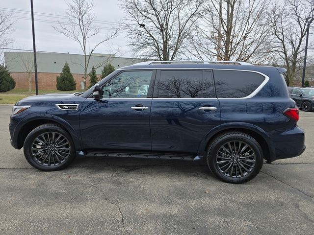 2022 INFINITI QX80 Luxe