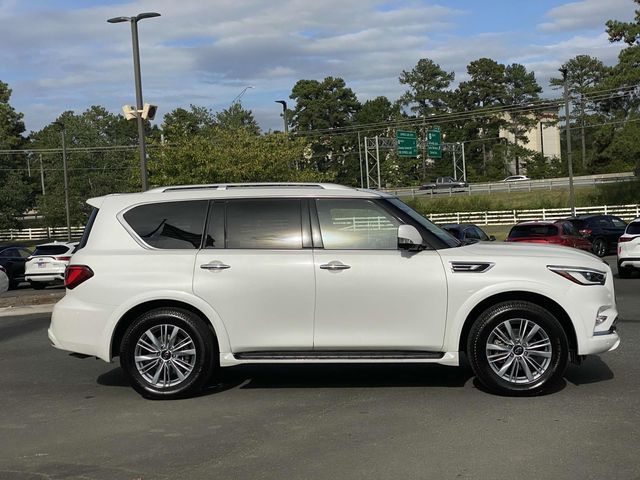 2022 INFINITI QX80 Luxe