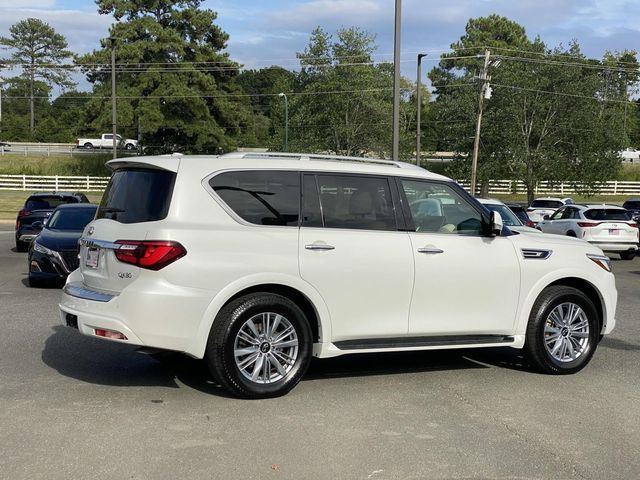 2022 INFINITI QX80 Luxe