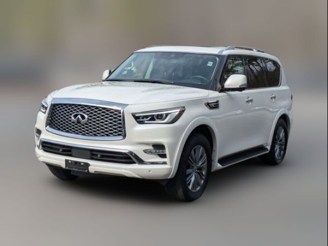 2022 INFINITI QX80 Luxe