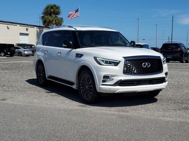 2022 INFINITI QX80 Premium Select