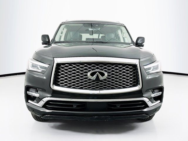 2022 INFINITI QX80 Luxe