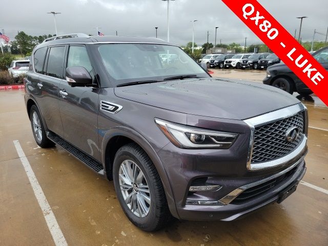 2022 INFINITI QX80 Luxe