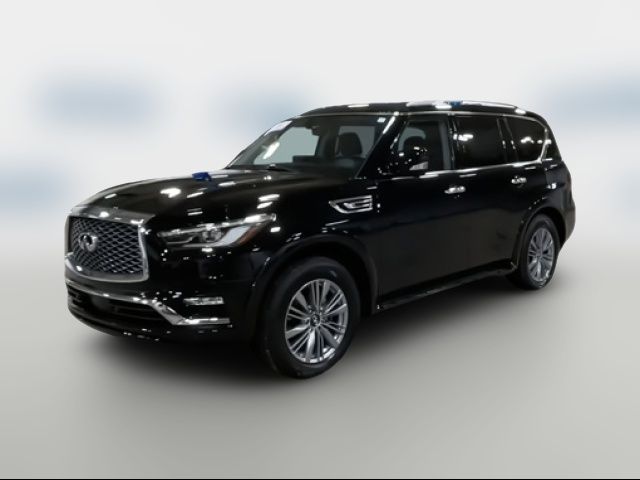 2022 INFINITI QX80 Luxe