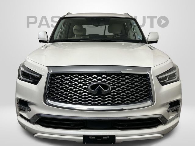 2022 INFINITI QX80 Luxe