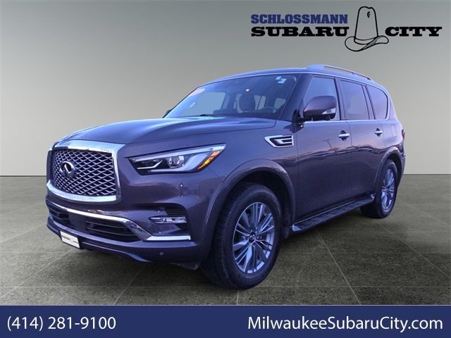 2022 INFINITI QX80 Luxe