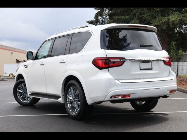 2022 INFINITI QX80 Luxe